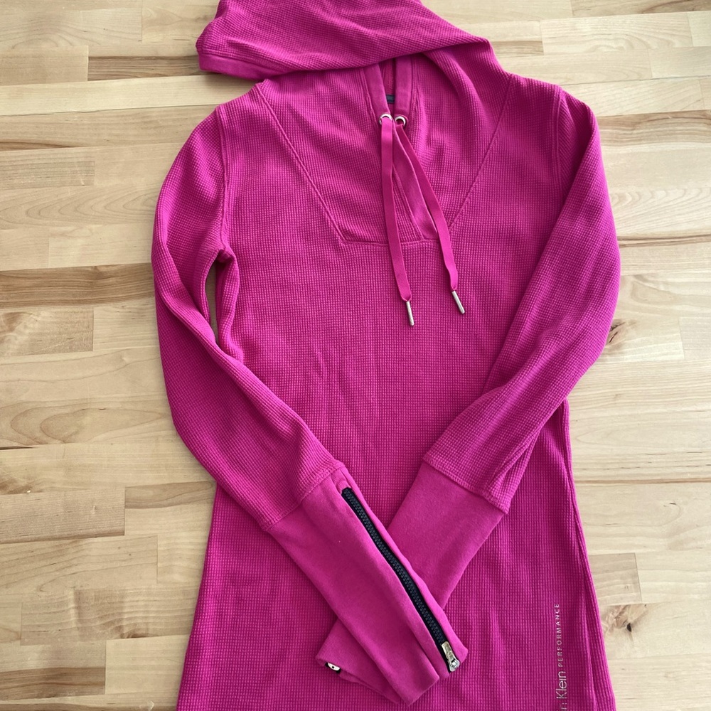 Calvin Klein performance long sleeve top